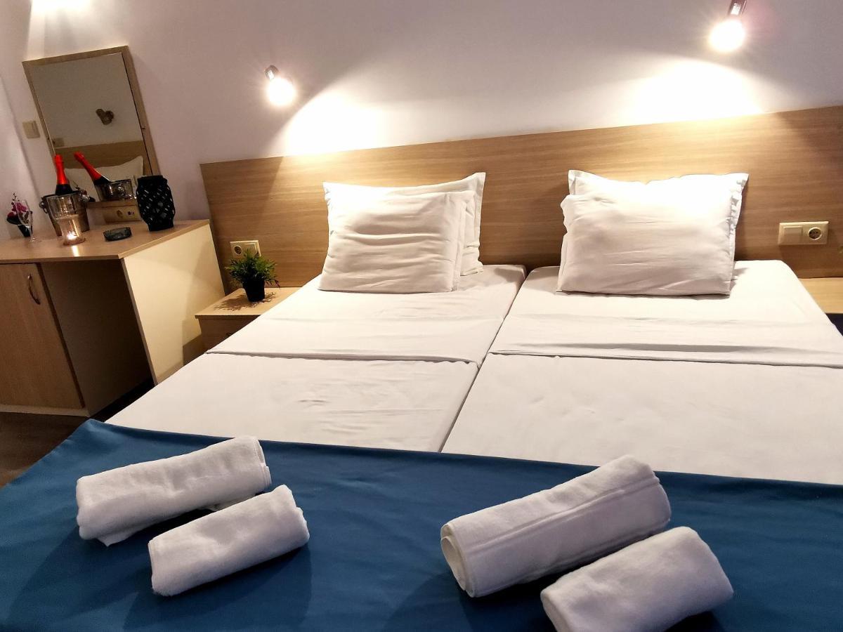 Hotel Largo Beach 써니비치 외부 사진